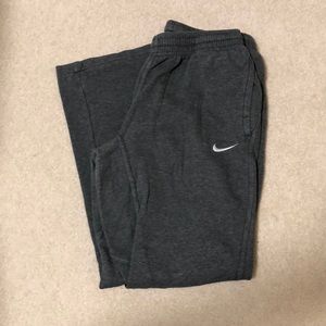 Nike Pants - Nike Sweatpants Nike Pants - Nike Sweatpants